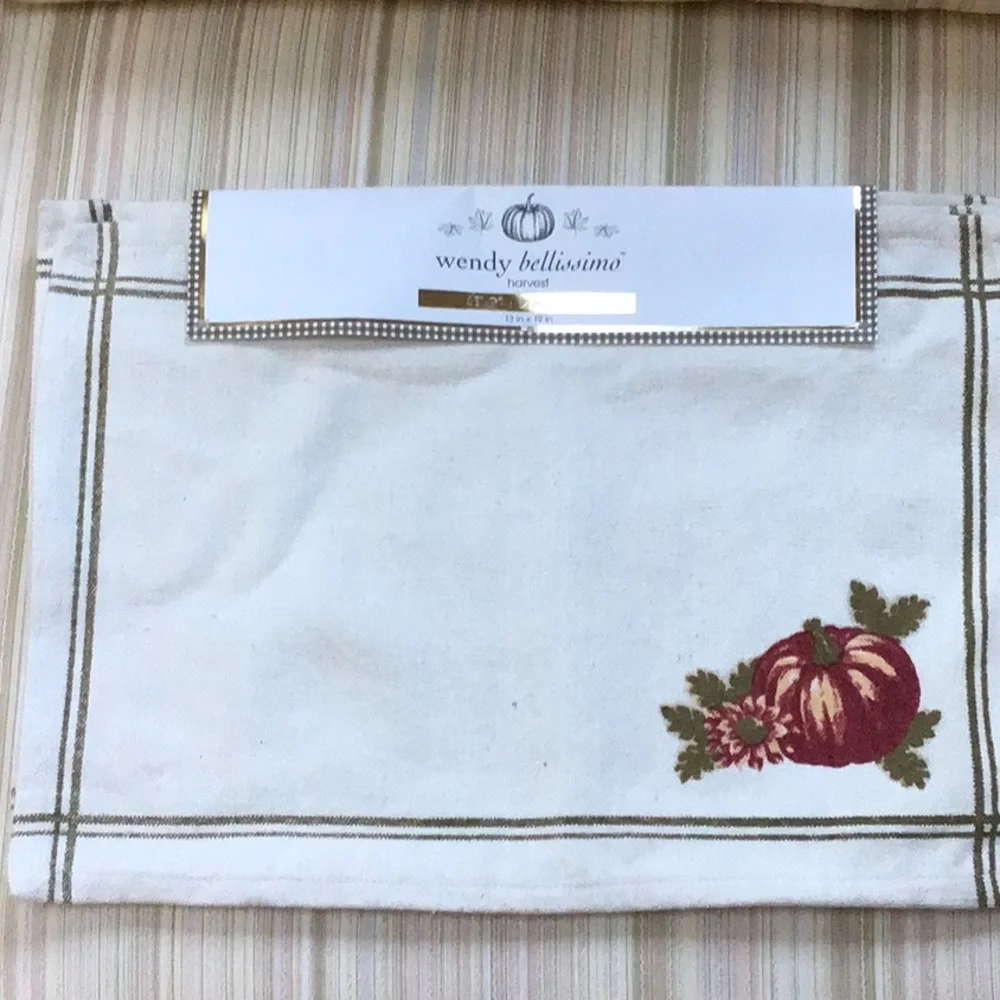 Wendy Bellissimo Harvest Fall Autumn 100% Cotton‎ Placemats Set of 4 NWT